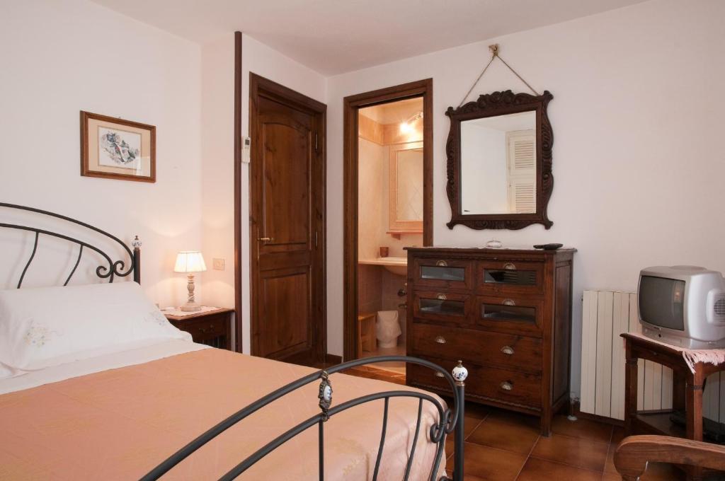 Bed&Breakfast Chiara Ольбия Номер фото