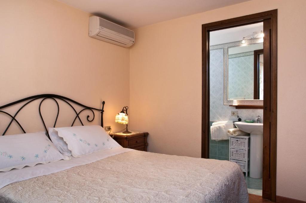 Bed&Breakfast Chiara Ольбия Номер фото